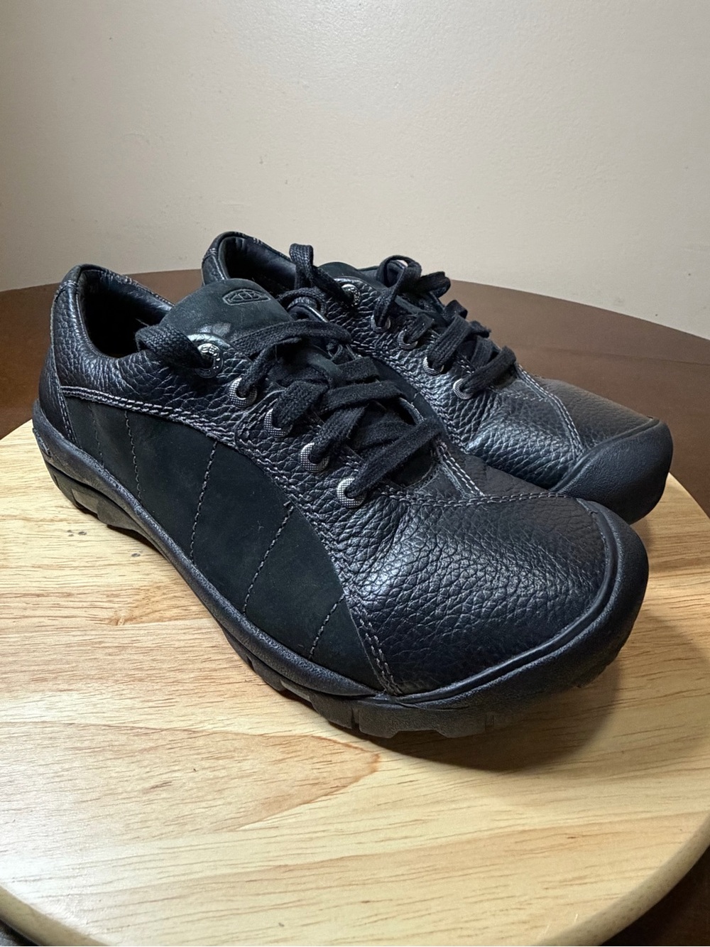 Keen Men’s presidio leather shoes